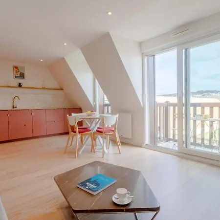 Le Carrousel Des Sports By Interhome Apartment Deauville