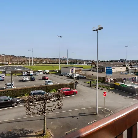 Apartment Le Carrousel Des Sports By Interhome *